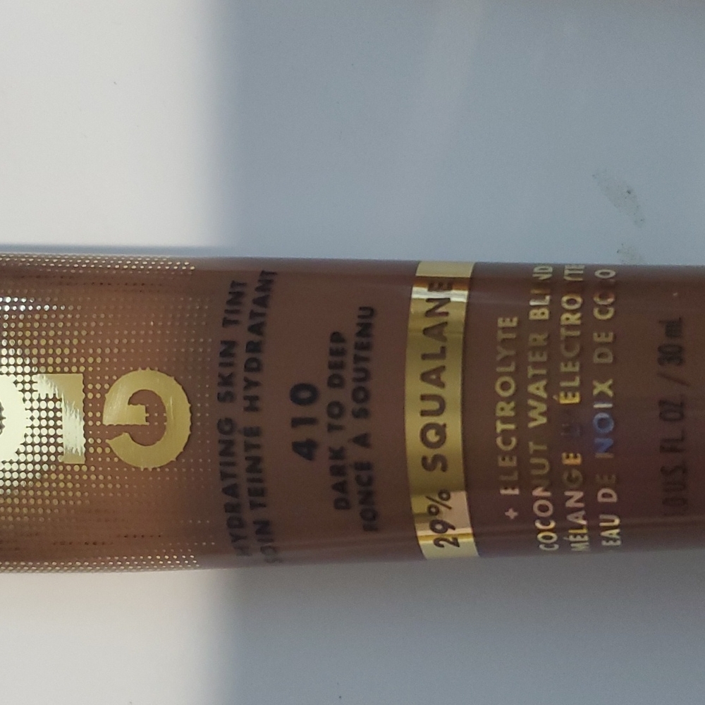 Makeup - Picture 5 of 6